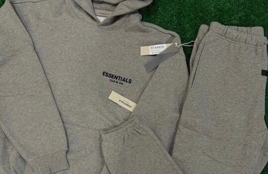 47E4927D-82BD-4F6B-82A8-C315C5FB7FCF